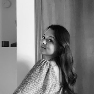 Meet your Posher, Antonia